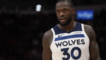 kaiyun sports-进攻还得加把劲儿！兰德尔半场出战17分钟 9中5拿到12分3助